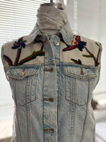 DENIM VEST JACKET - SIZE SMALL