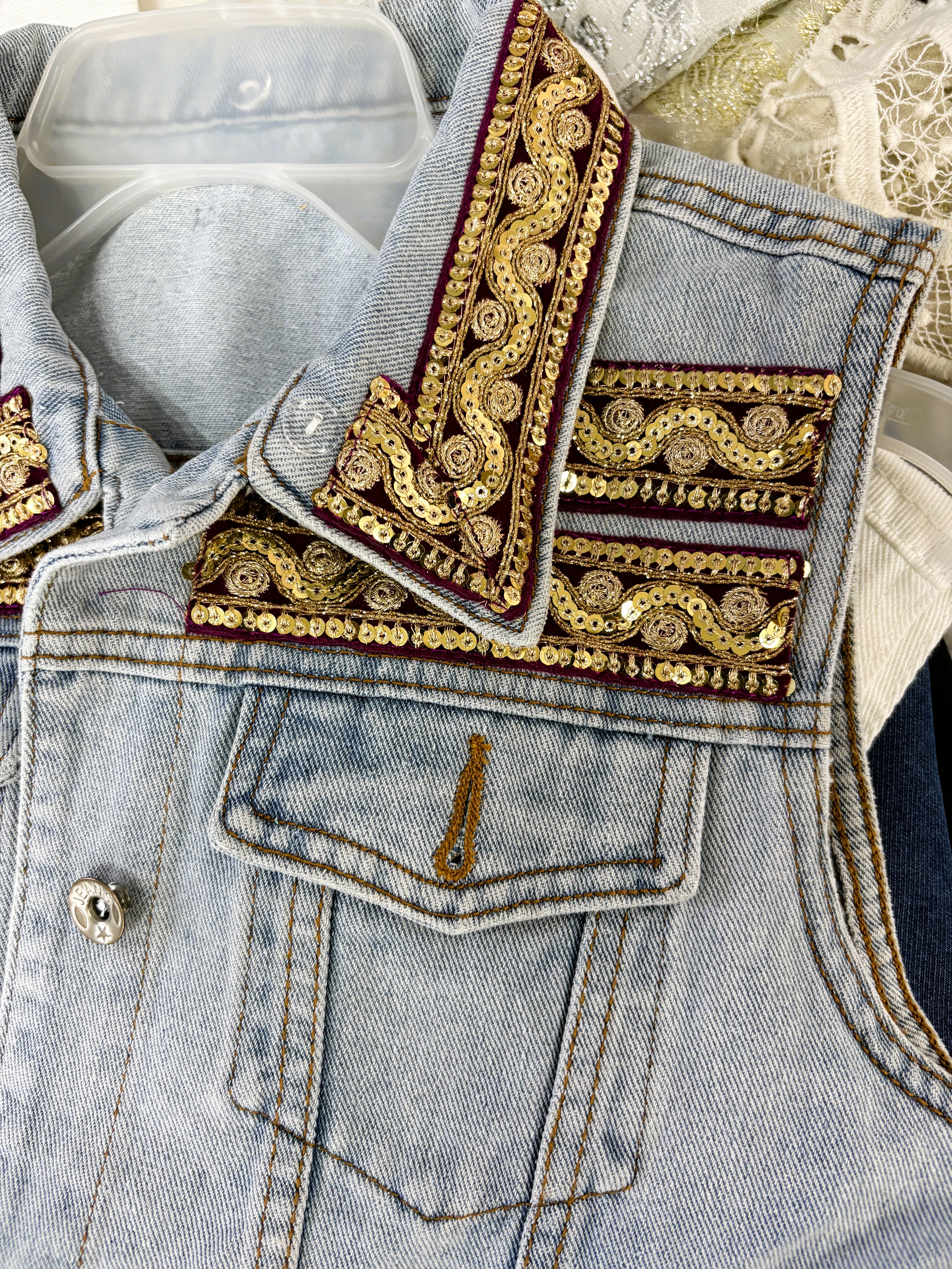 DENIM VEST JACKET - SIZE XS-SMALL