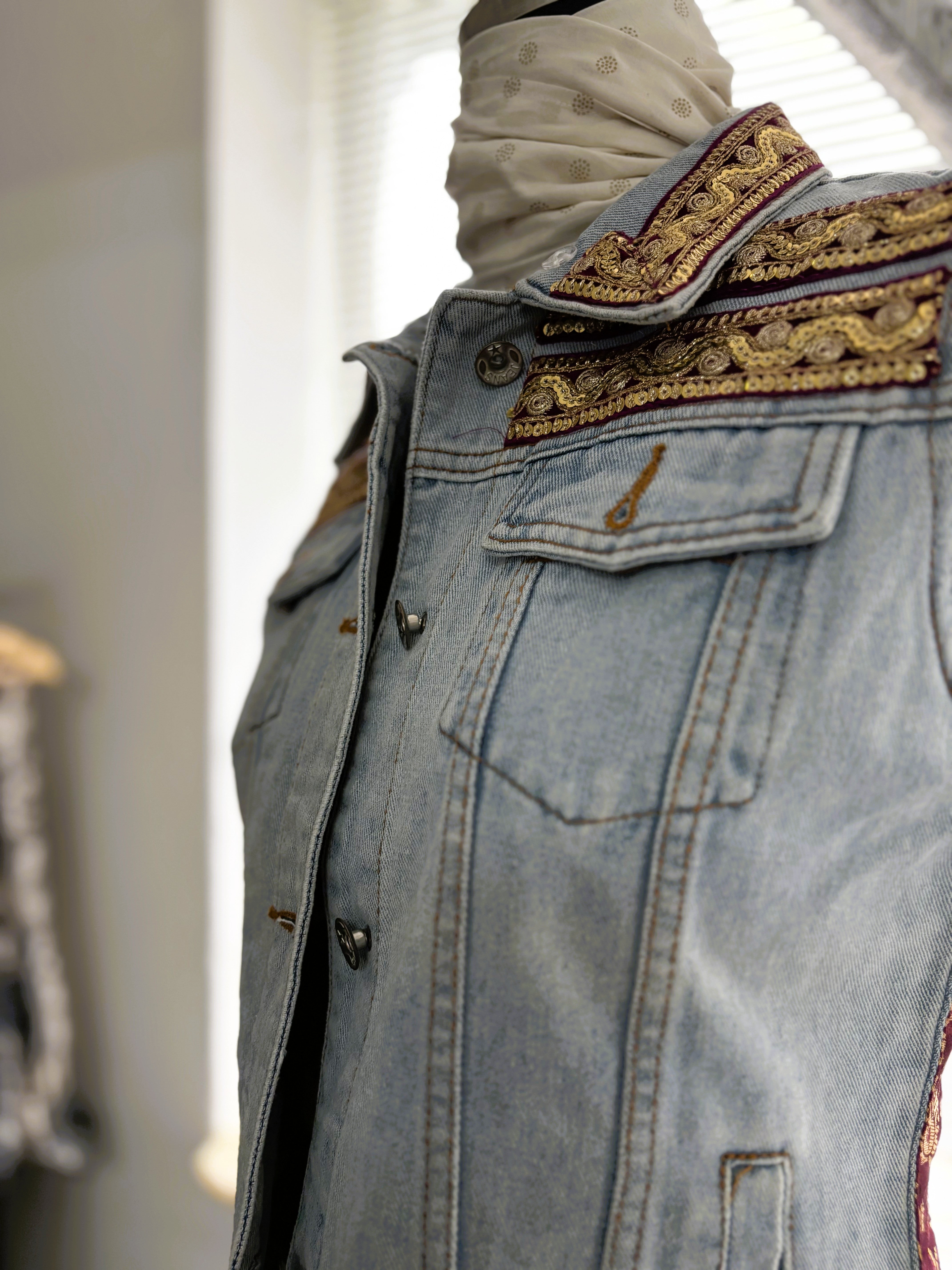 DENIM VEST JACKET - SIZE XS-SMALL