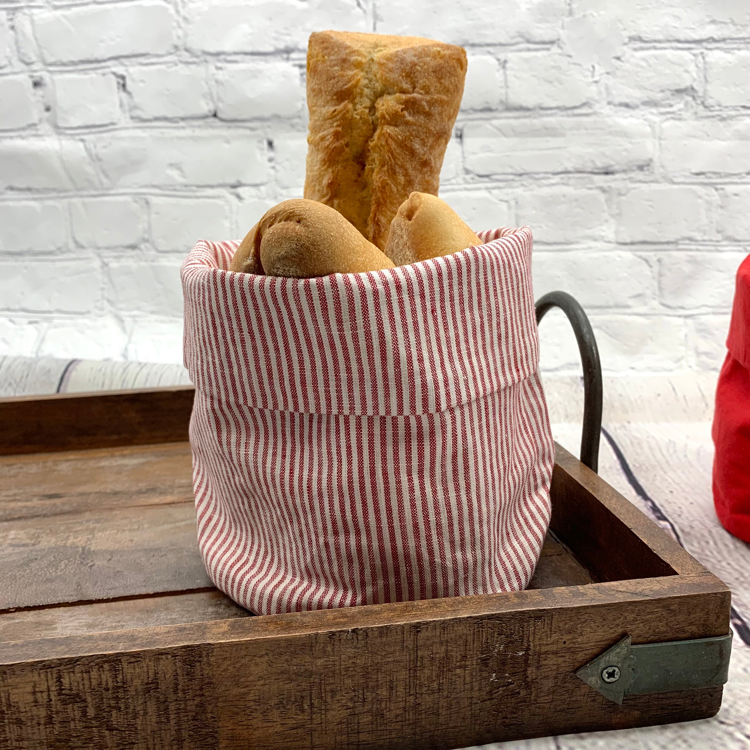 Linen Bread Baskets : Round with 2 Color Options