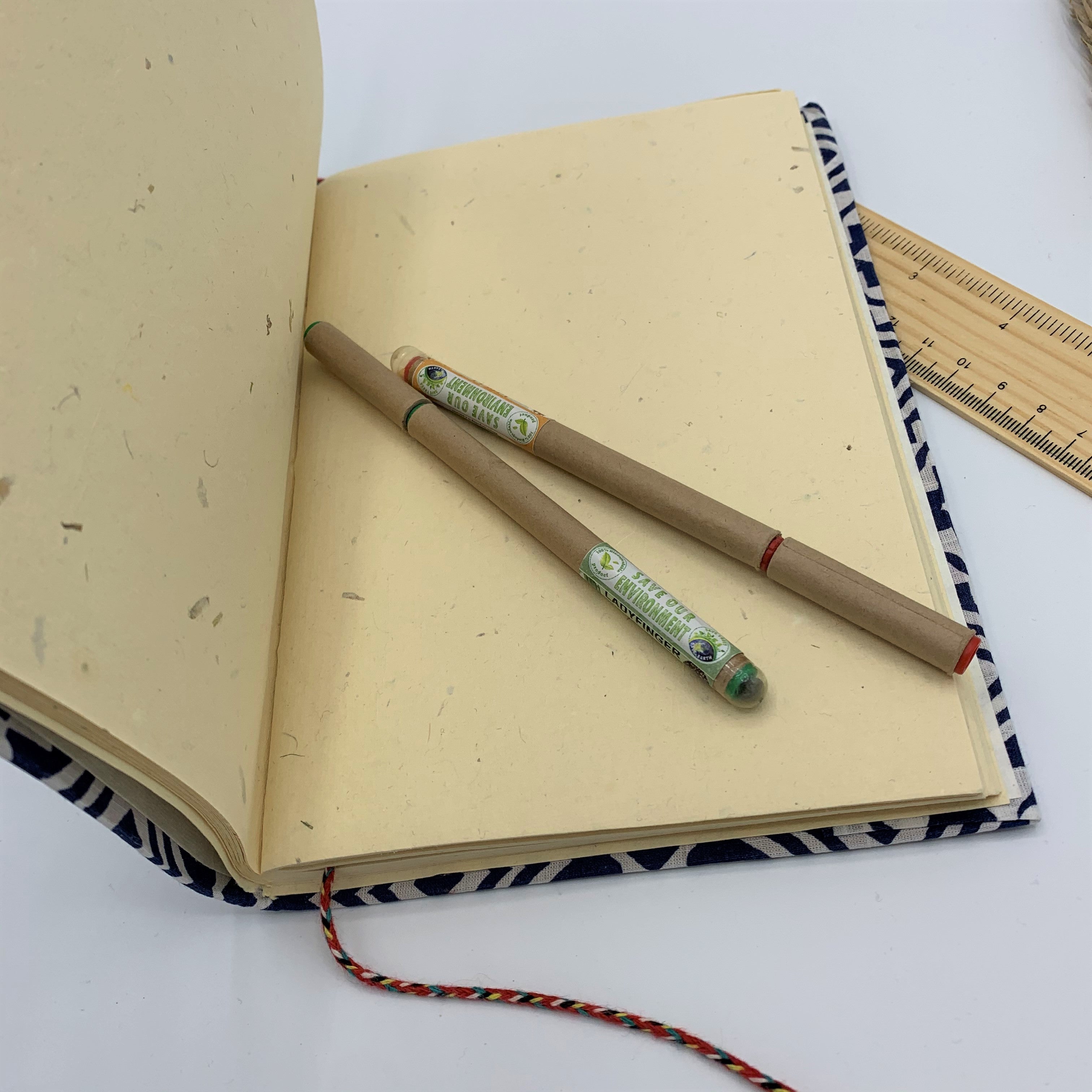 Handmade Journals for Kids and Adults : Indigo